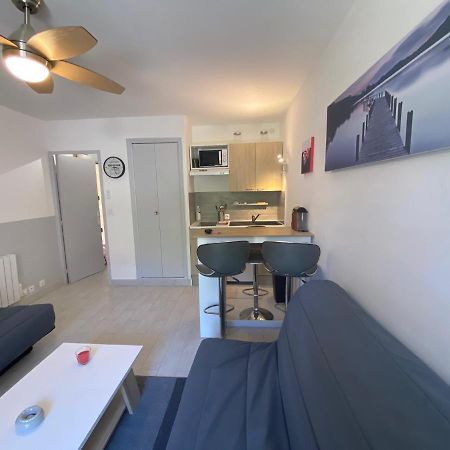 Bandol Studio Apartment ภายนอก รูปภาพ